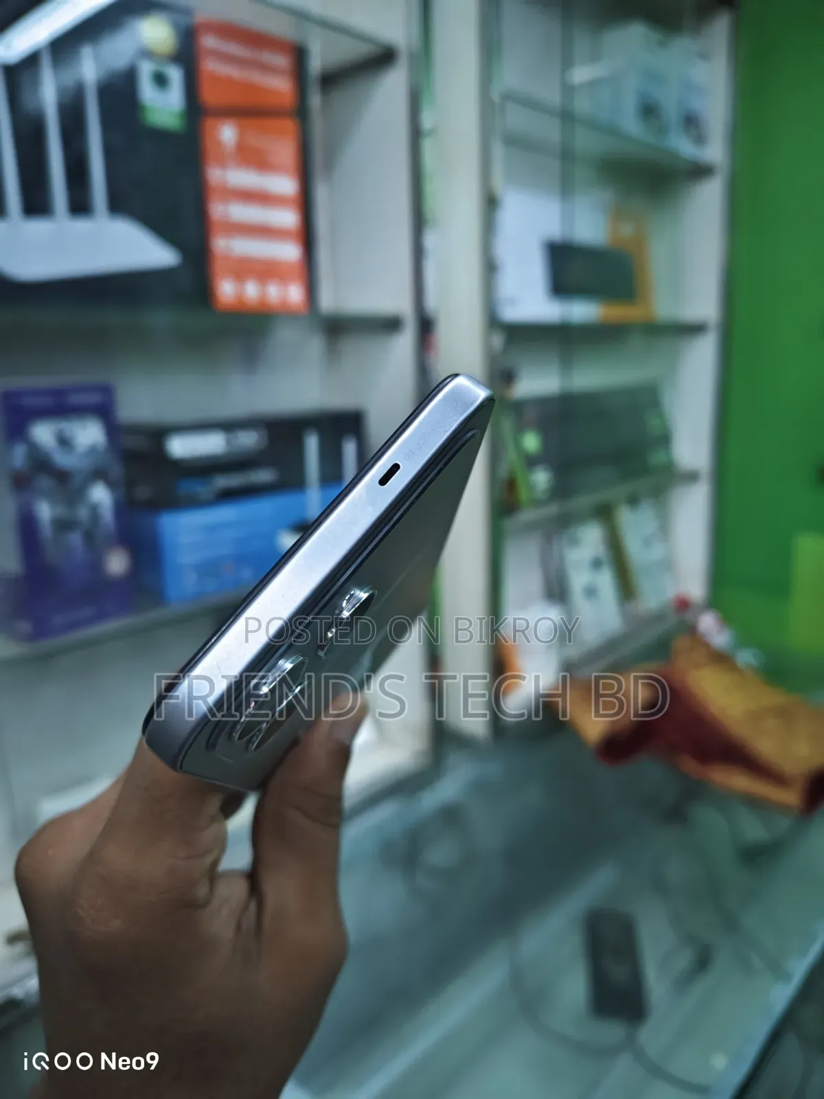 Tecno Spark 40 128 GB Silver