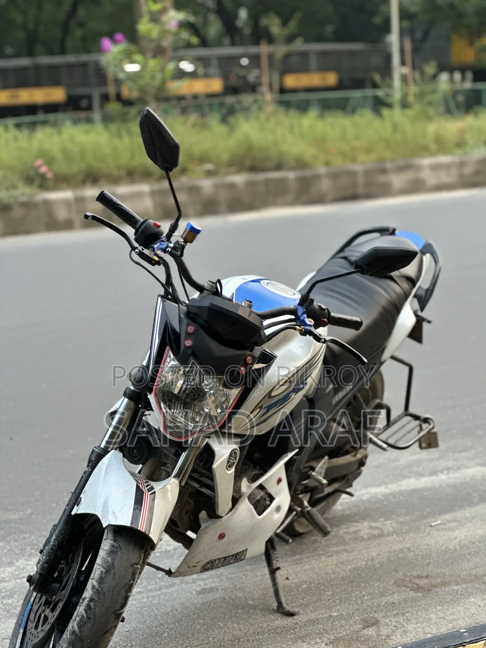 Yamaha FZ 2013 White