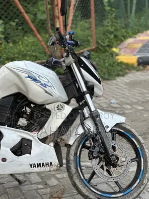 Yamaha FZ 2013 White