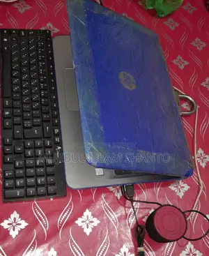 Laptop HP Pavilion 11 8GB Intel Core I5 HDD 1T