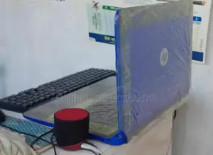 Laptop HP Pavilion 11 8GB Intel Core I5 HDD 1T