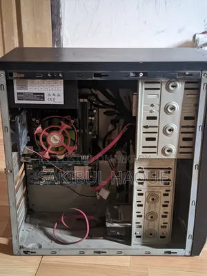 Desktop Computer 8GB Intel Core I5 HDD+SSD 640GB