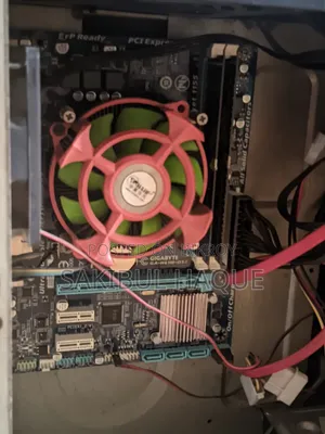 Desktop Computer 8GB Intel Core I5 HDD+SSD 640GB