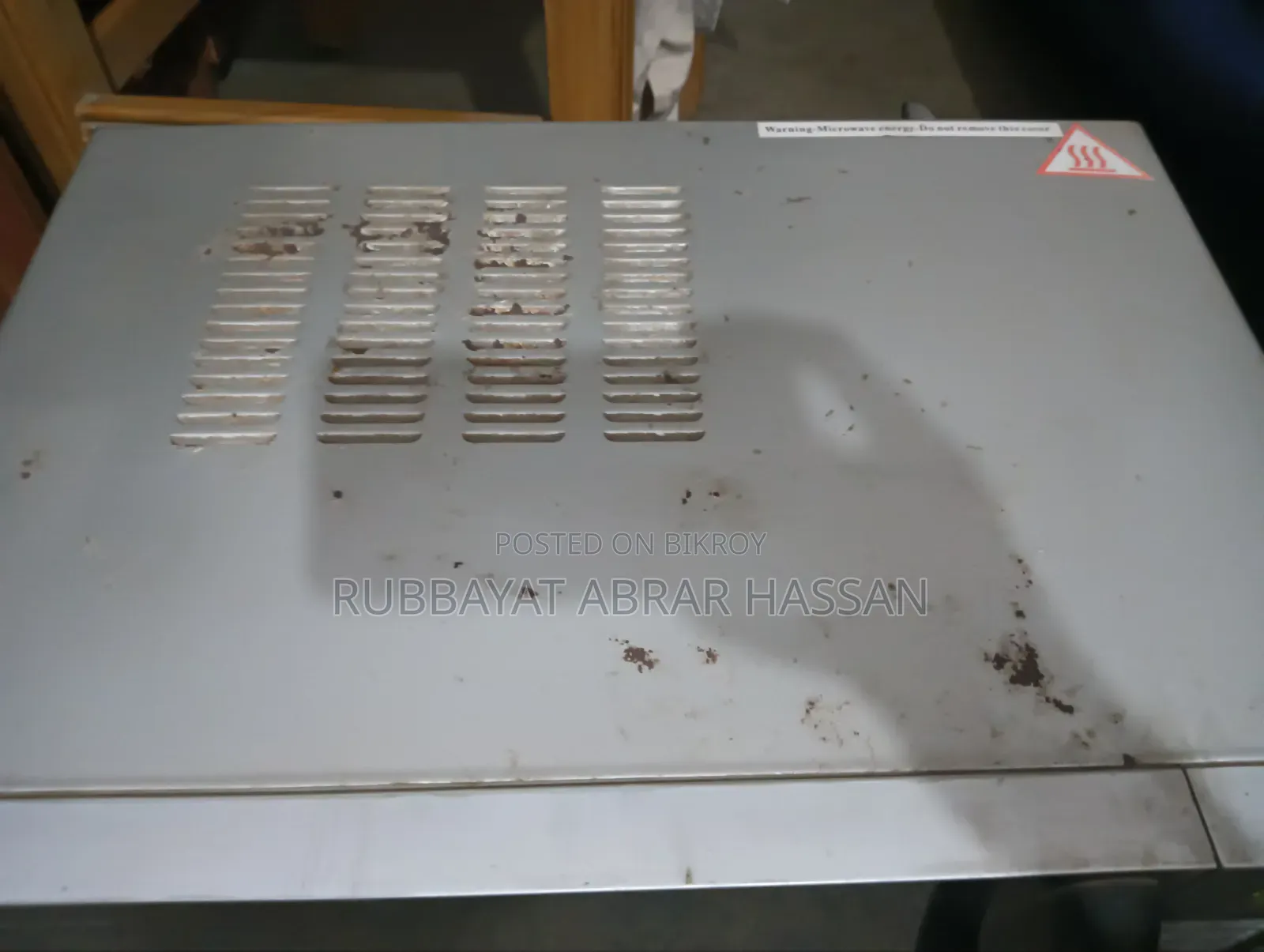 Singer Microwave Oven Medium Condition, But Fully Working