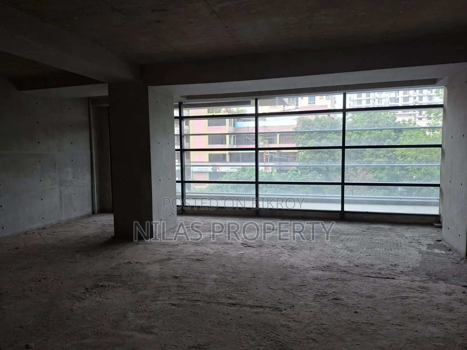 Prime 2nd Floor Commercial Space Rent In Dhanmondi