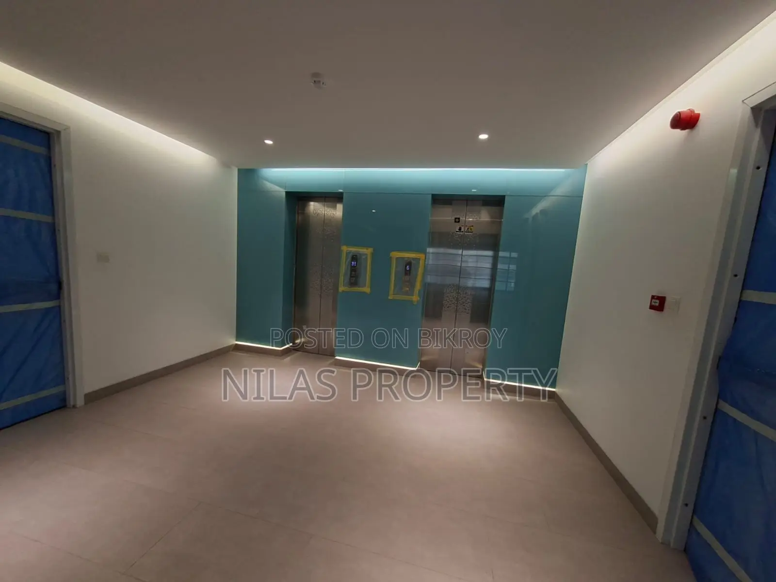Prime 2nd Floor Commercial Space Rent In Dhanmondi