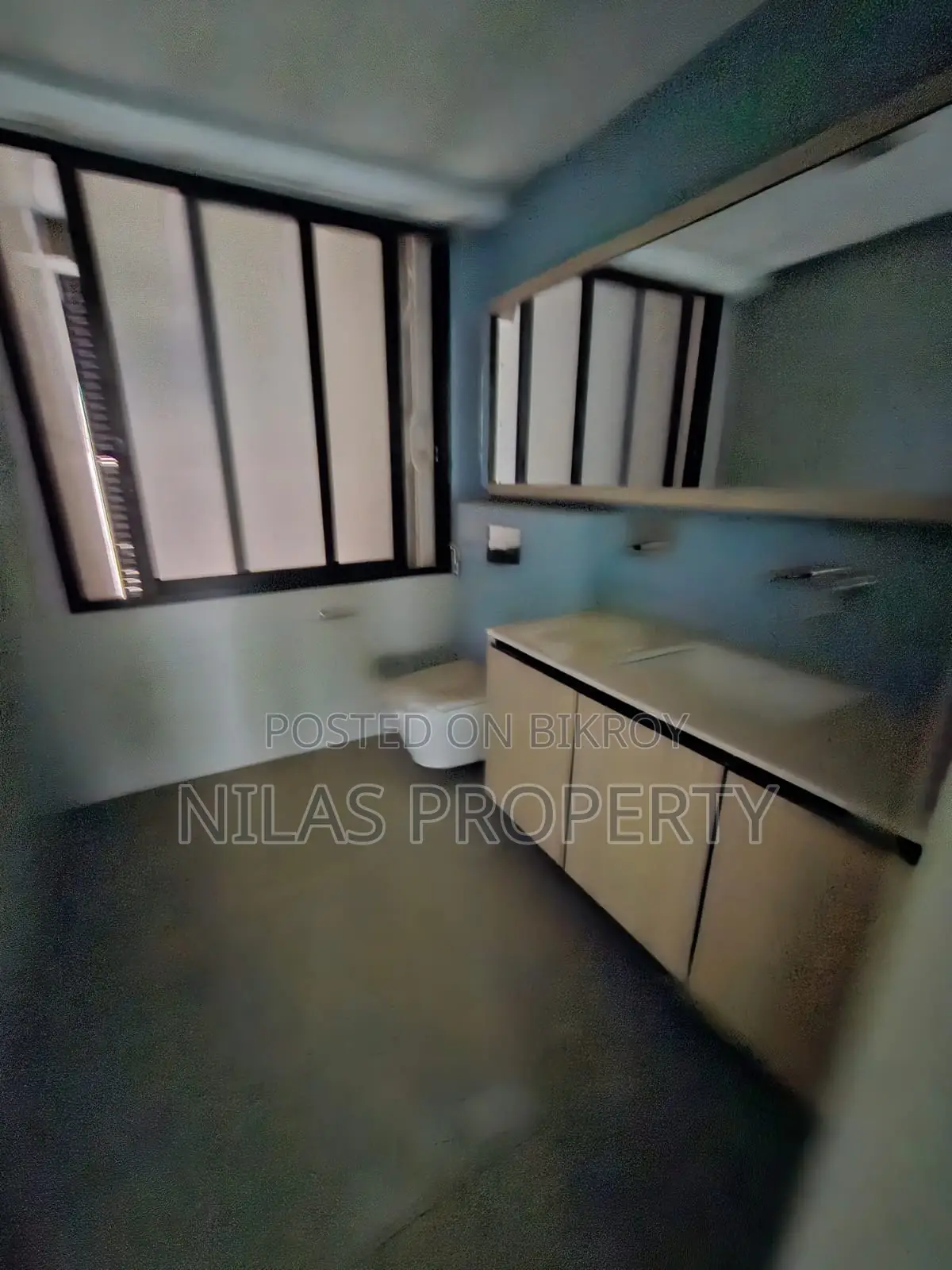 Prime 2nd Floor Commercial Space Rent In Dhanmondi