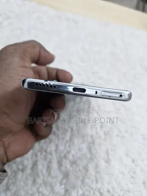 Infinix 256 GB Gray