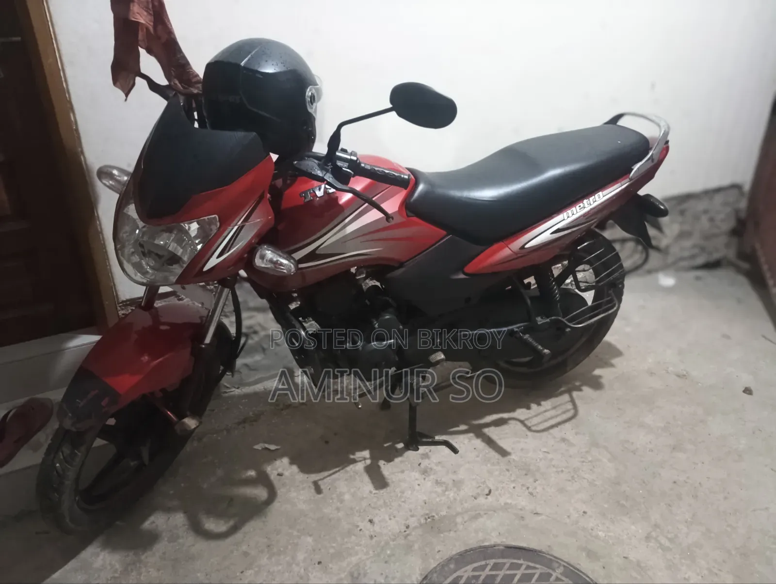 TVS Metro 2020 Red
