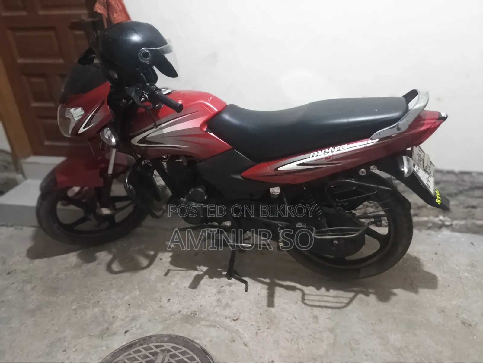 TVS Metro 2020 Red