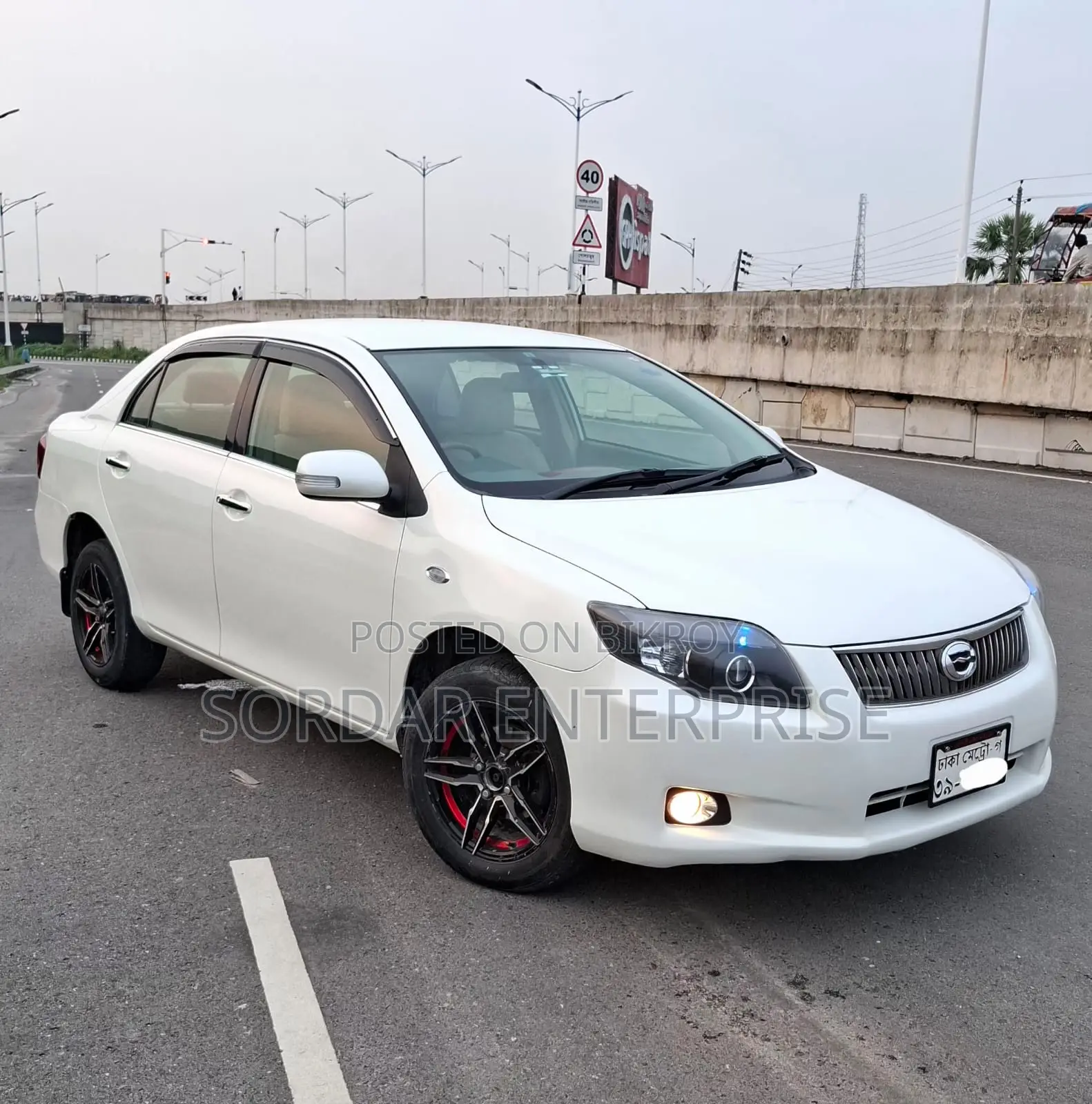 Toyota Axio 2011 Pearl