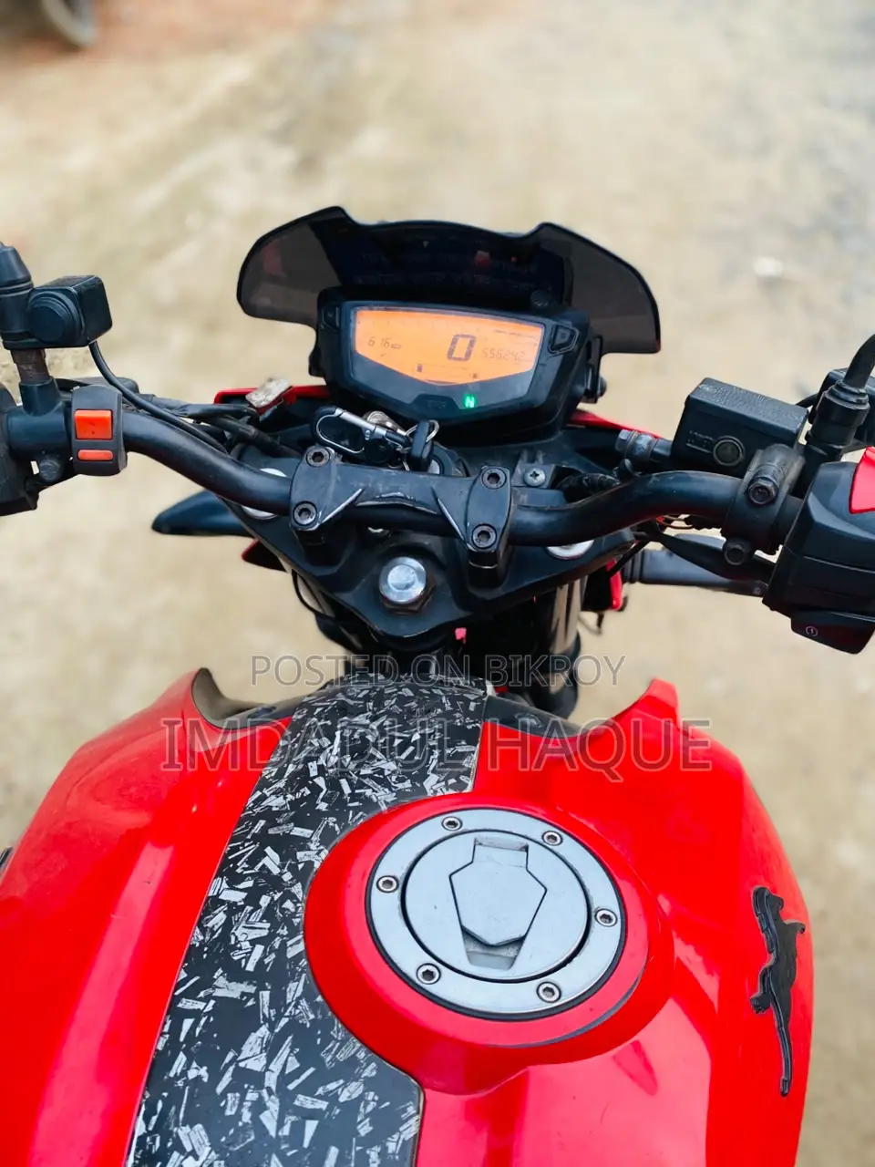 TVS Apache 160 4V 2020 Red