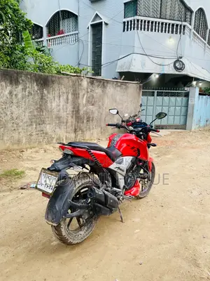 TVS Apache 160 4V 2020 Red