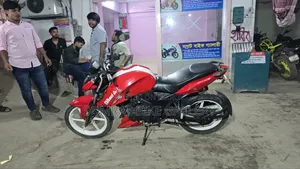TVS Apache 160 4V 2017 Red