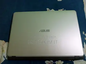 Laptop Asus X501A 4GB Intel Celeron HDD 500GB