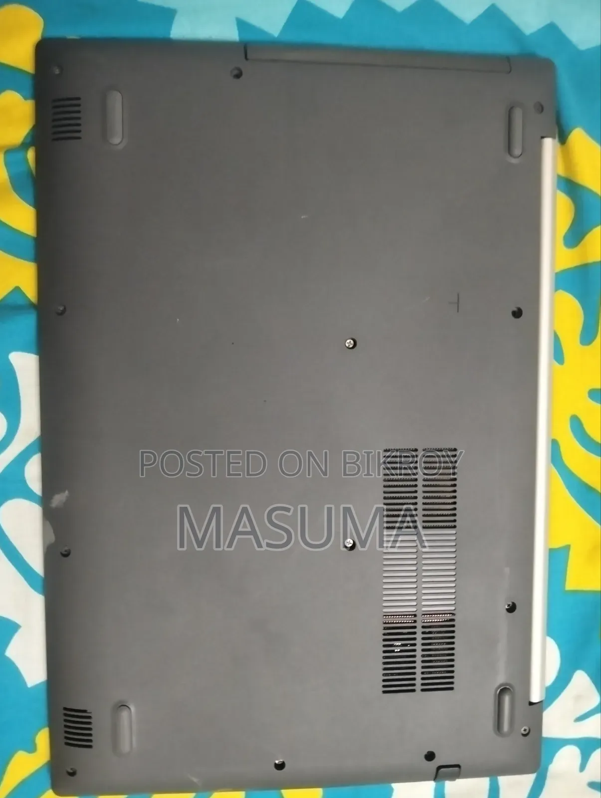 Laptop Lenovo IdeaPad 330 20GB Intel Core I5 HDD+SSD 1.5T