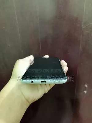 Samsung Galaxy A30 64 GB White