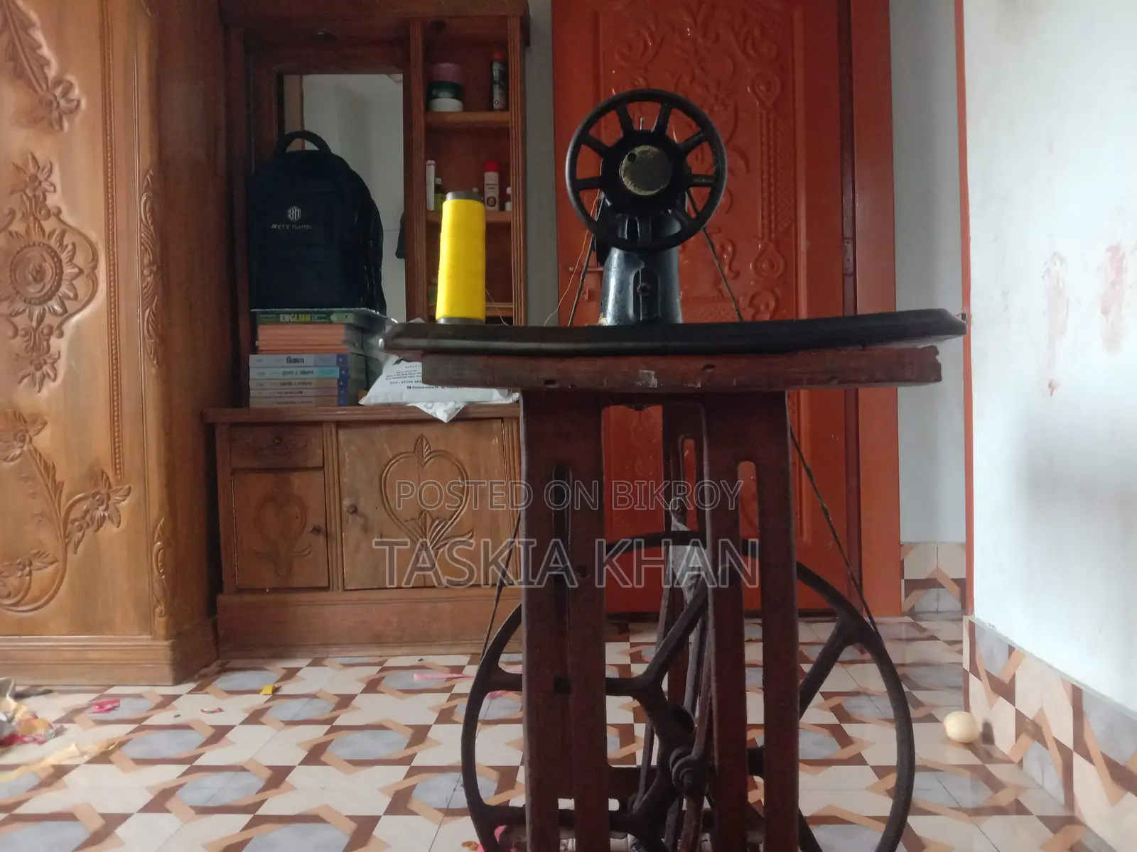 Sewing machine for sale