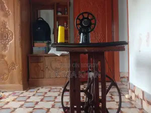 Sewing machine for sale