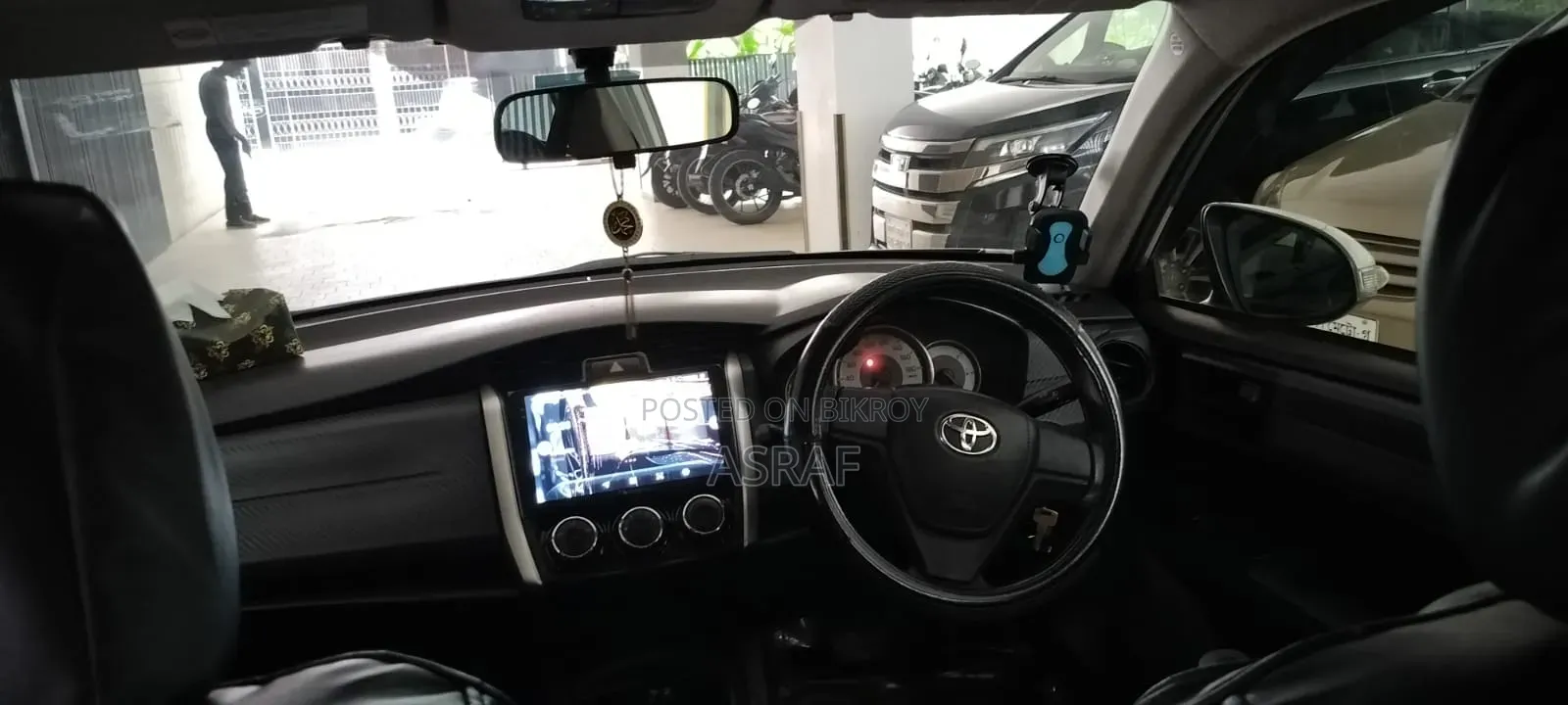 Toyota Axio 2012 Silver