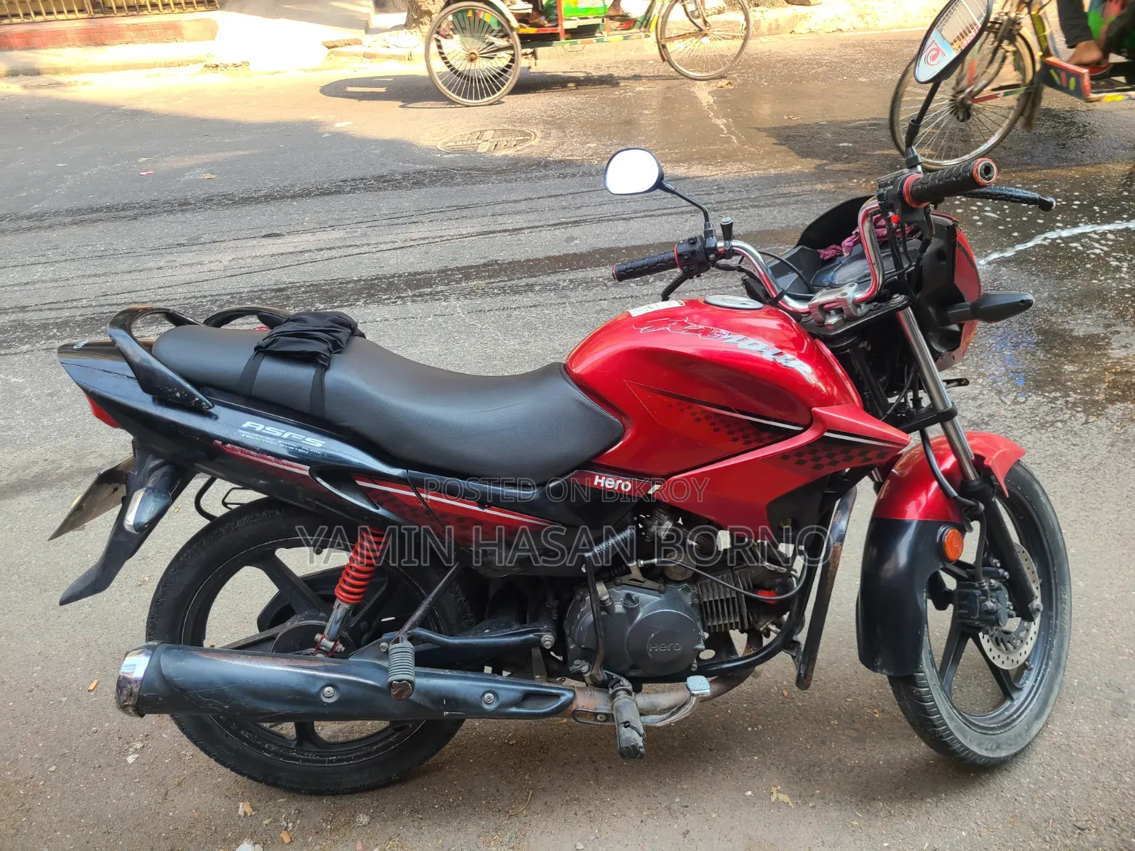 Hero Glamour 2016 Red