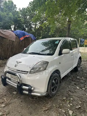 Toyota Passo 2005 White