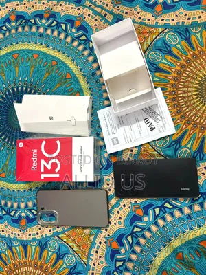 Mobile Phone 8 GB Black