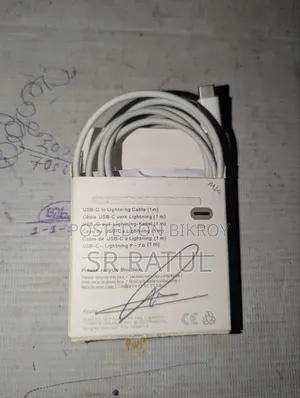 Apple Adapter And Cable 20w