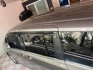 Toyota Noah 1.8 Four Wheel Drive Hybrid (7 Seater) 2018