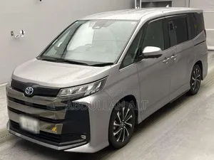 Toyota Noah 2022 Gray