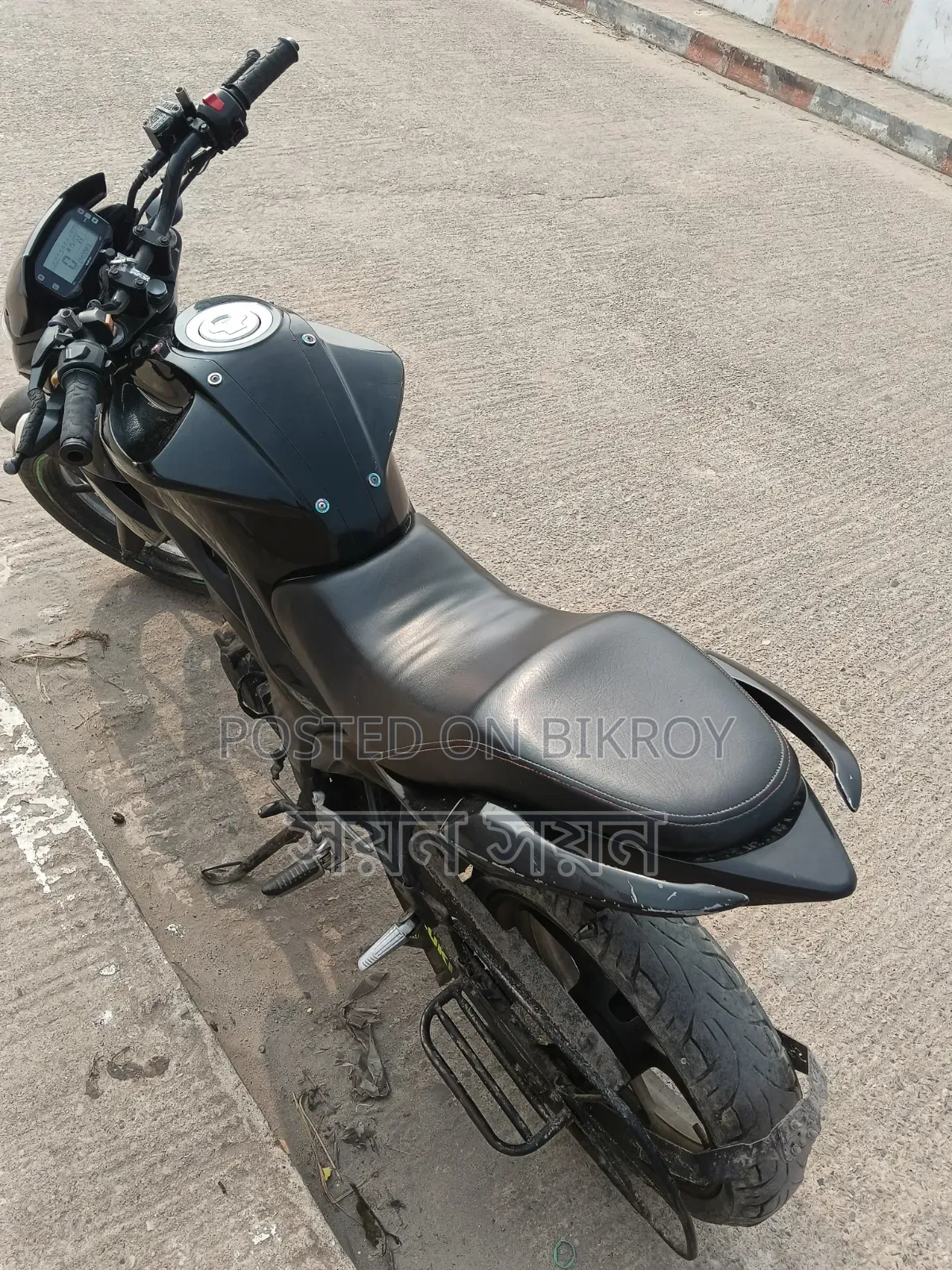 Suzuki Gixxer Monotone 2017 Black