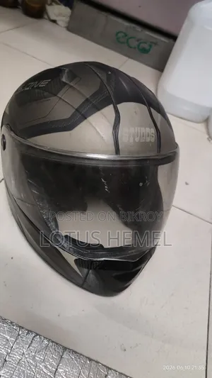 Studds Helmet
