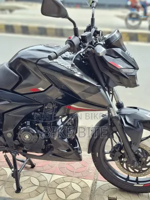 Bajaj Pulsar N160 2023 Black