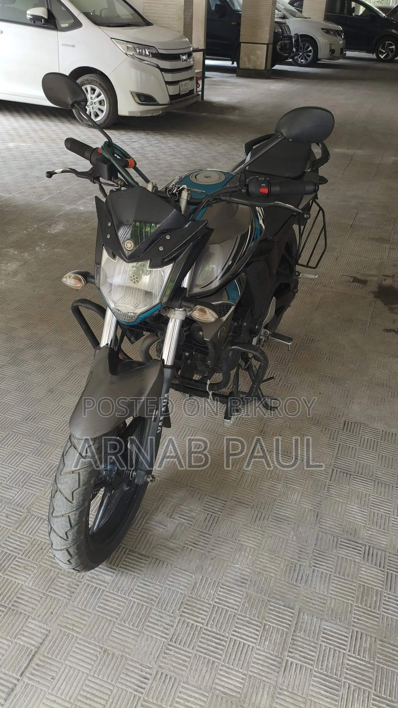 Yamaha FZ 2017 গ্রে