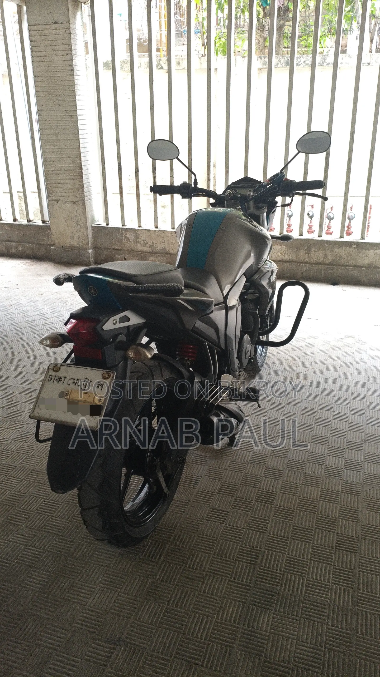 Yamaha FZ 2017 গ্রে
