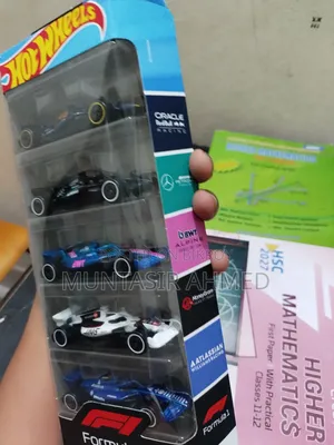 Hotwheels 2025 F1 5 Car Set