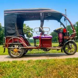 মোটরসাইকেল ২০২২ লাল