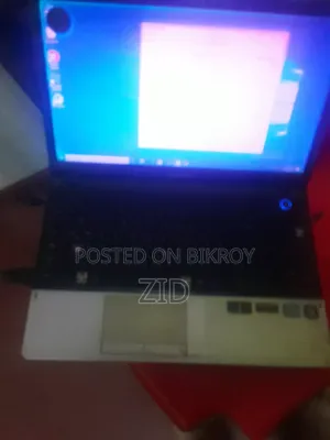 Laptop Samsung 4GB Intel Core I3 HDD 320GB