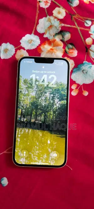 Apple iPhone 13 256 GB White