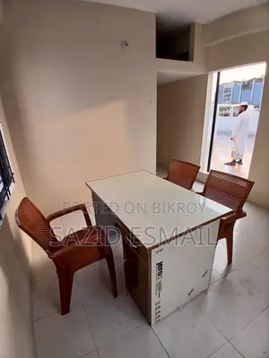 Study / Reading / Secretary Table