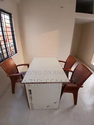 Study / Reading / Secretary Table