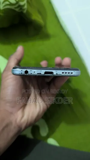Vivo Y21 64 GB Blue