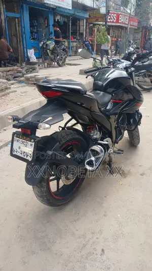 Suzuki Bike 2022 Black