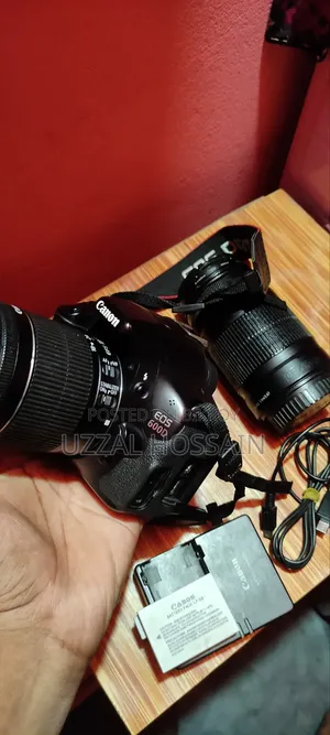Canon 600d DSLR Camera