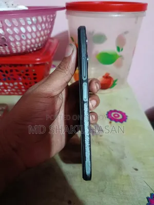 Vivo Y16 64 GB Black