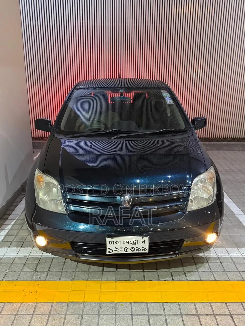 Toyota IST 2004 Blue
