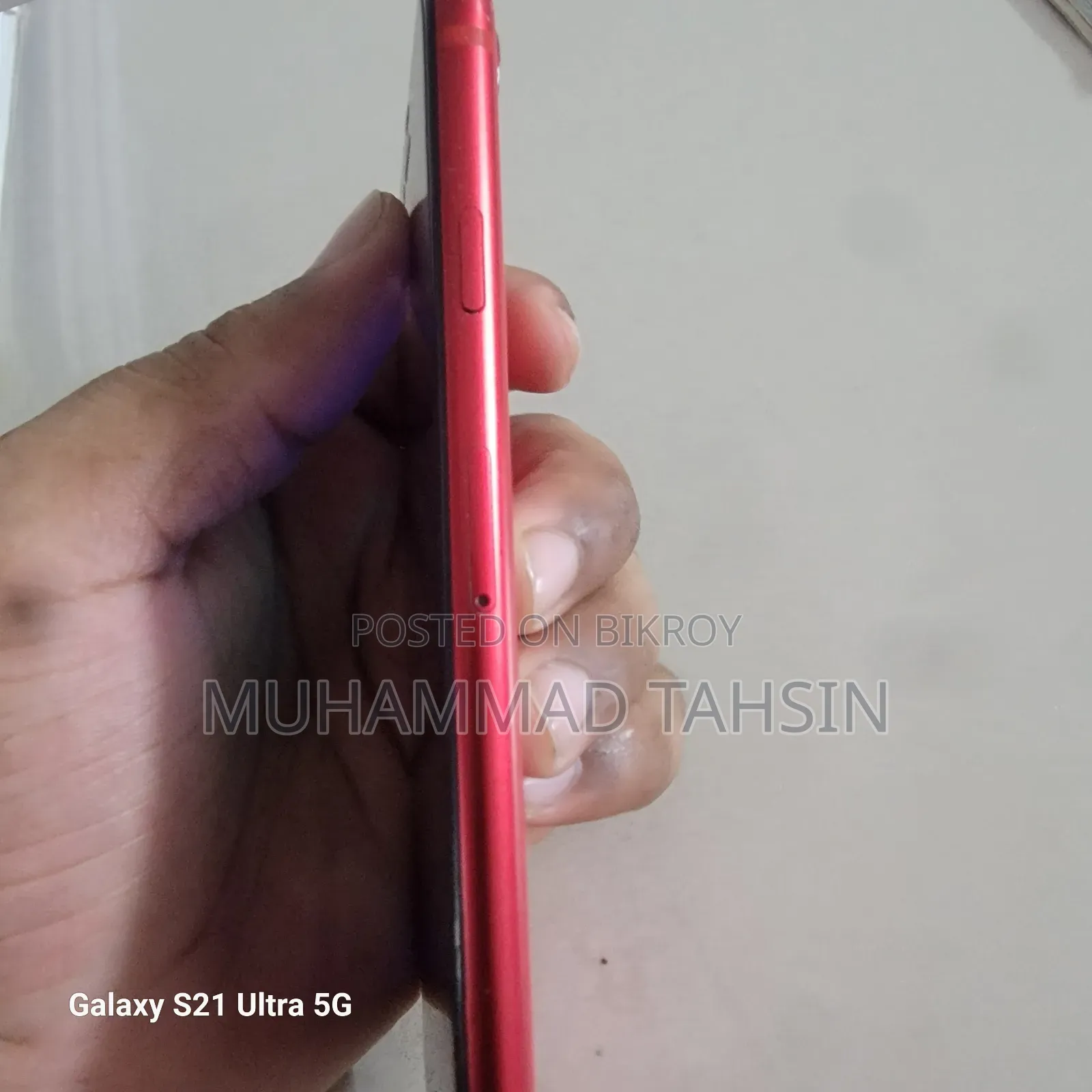 New Apple iPhone SE (2020) 128 GB Red