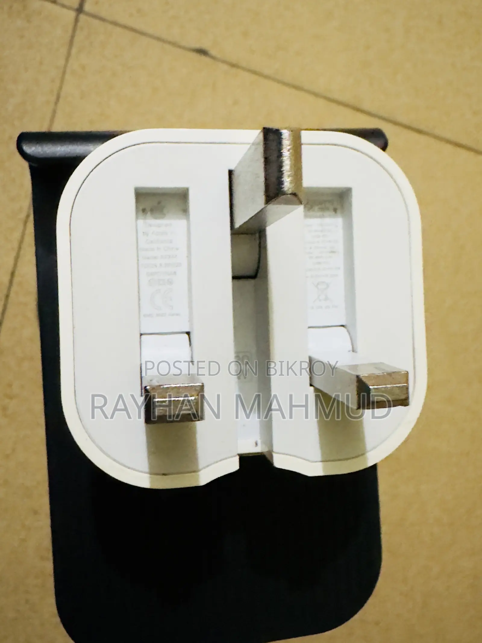 Apple Original Adapter.