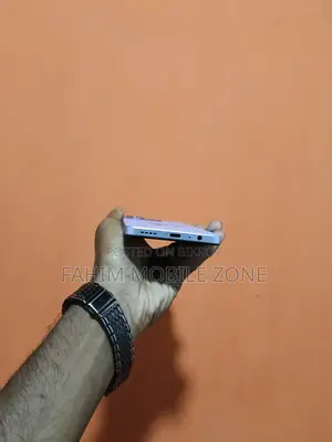 New Realme 128 GB Pink