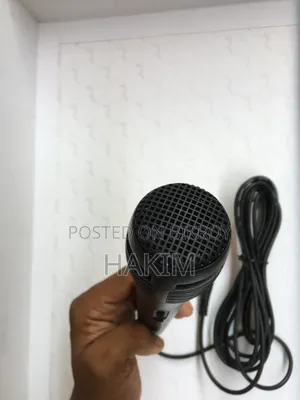 Microphone